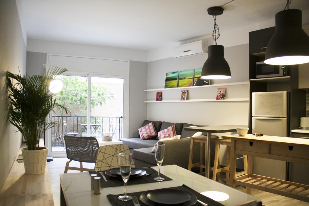 Idyllic Apartment With Terrace Барселона Стая снимка